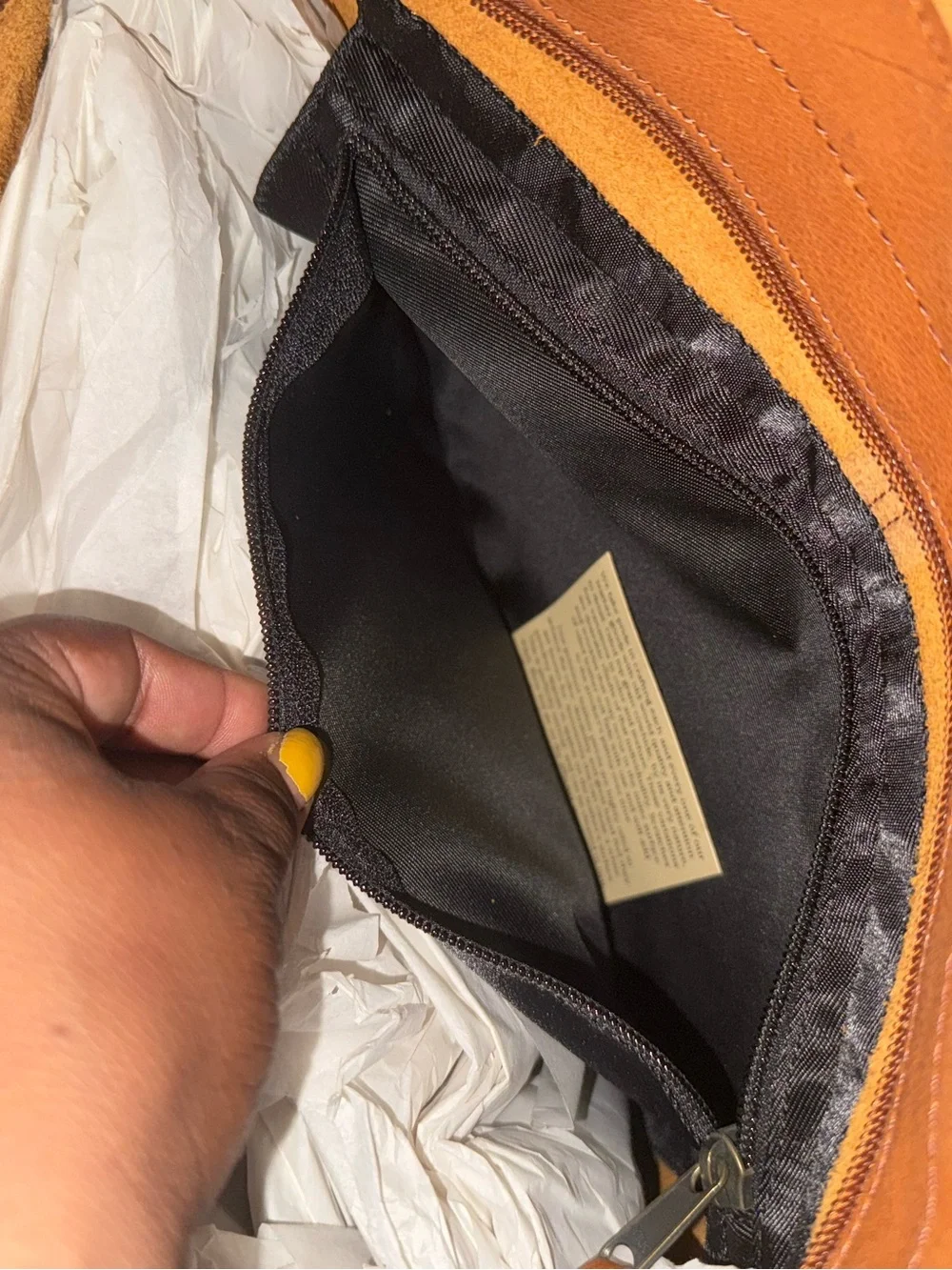 Leather Tote Bag in Cognac - Unbranded